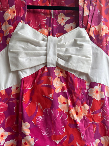 Vintage 1960s Tropical HibiscusPrint Hawaiian Dress, size s