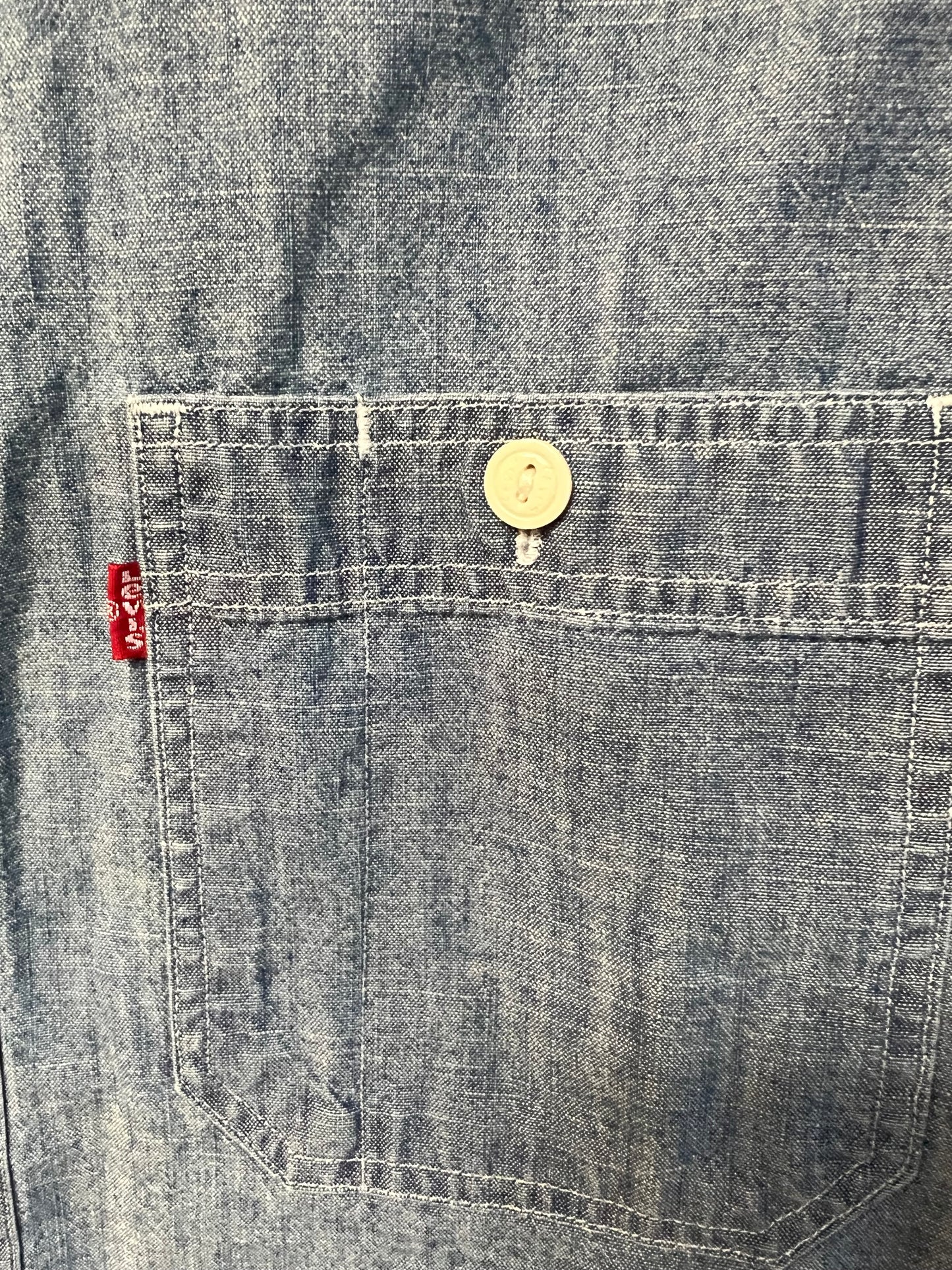 Levi’s Denim Button Down Shirt, size s