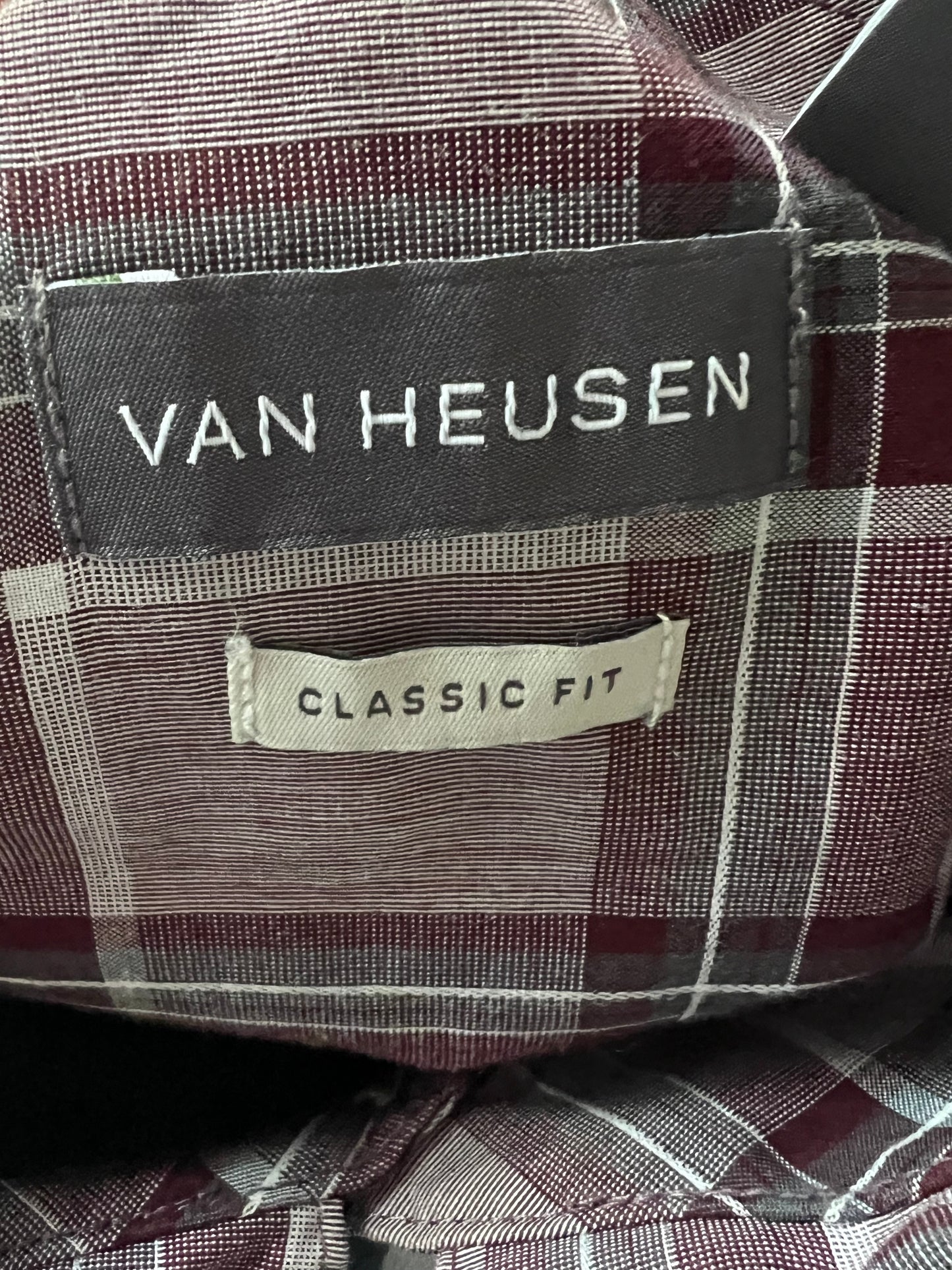 Van Heusen Men’s Casual Button-Down Plaid Dress Shirt, Size M