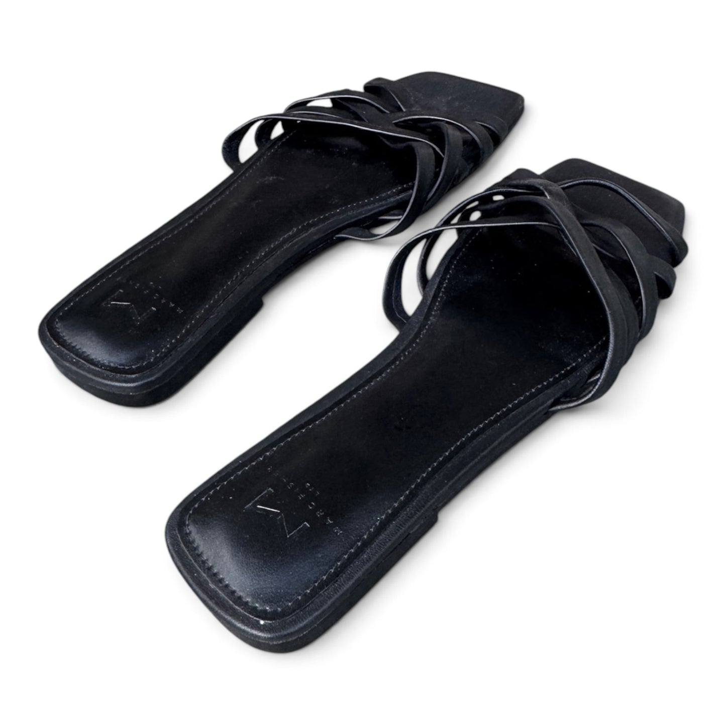 Marc Fisher EUC Black Strappy Flat Slide Sandals, Size 8