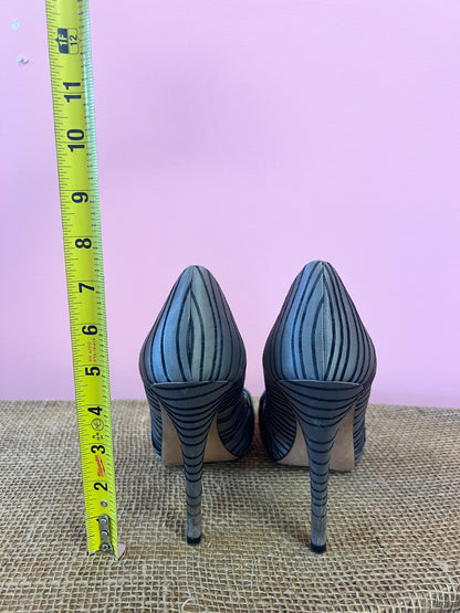 Badgley Mischka Heels, size 10