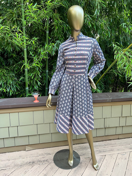 Vintage 60’s/70’s Long Sleeved Dress