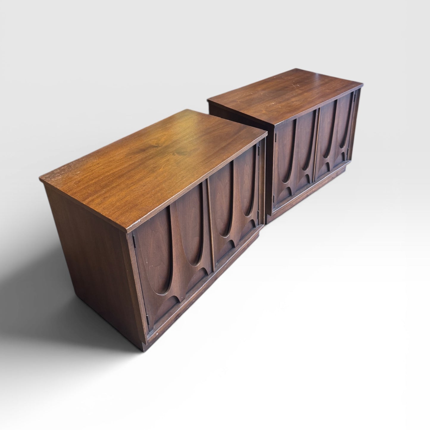 Mid Century Modern Walnut Nightstands Pair | Sculpted Wood MCM End Tables