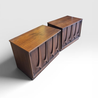 Mid Century Modern Walnut Nightstands Pair | Sculpted Wood MCM End Tables