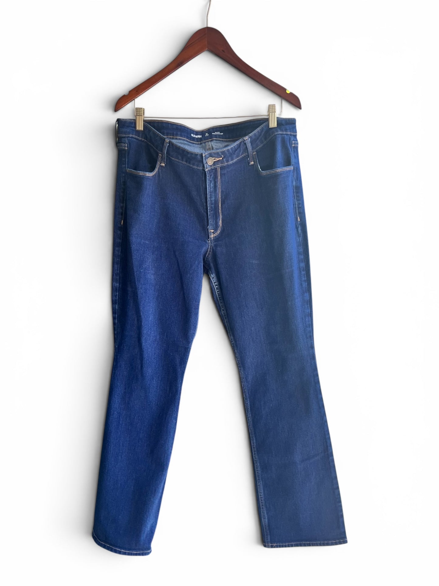 Old Navy WOW Boot-Cut Mid-Rise Blue Jeans, size 16s
