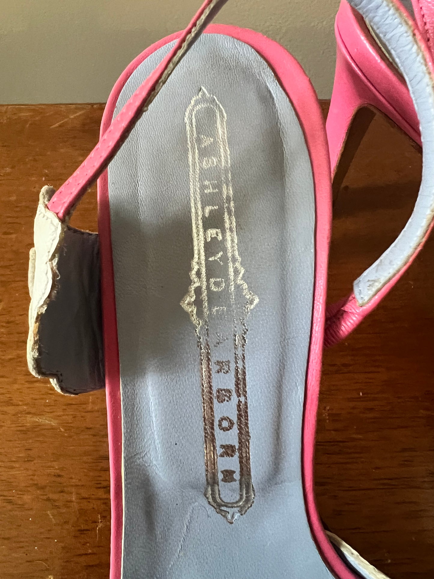 Ashley Dearborn Rainbow Heels size 36