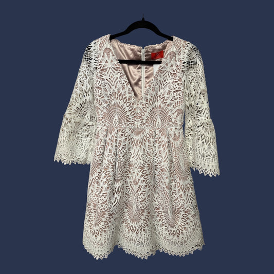 Monique Lhuillier Dress size 2p