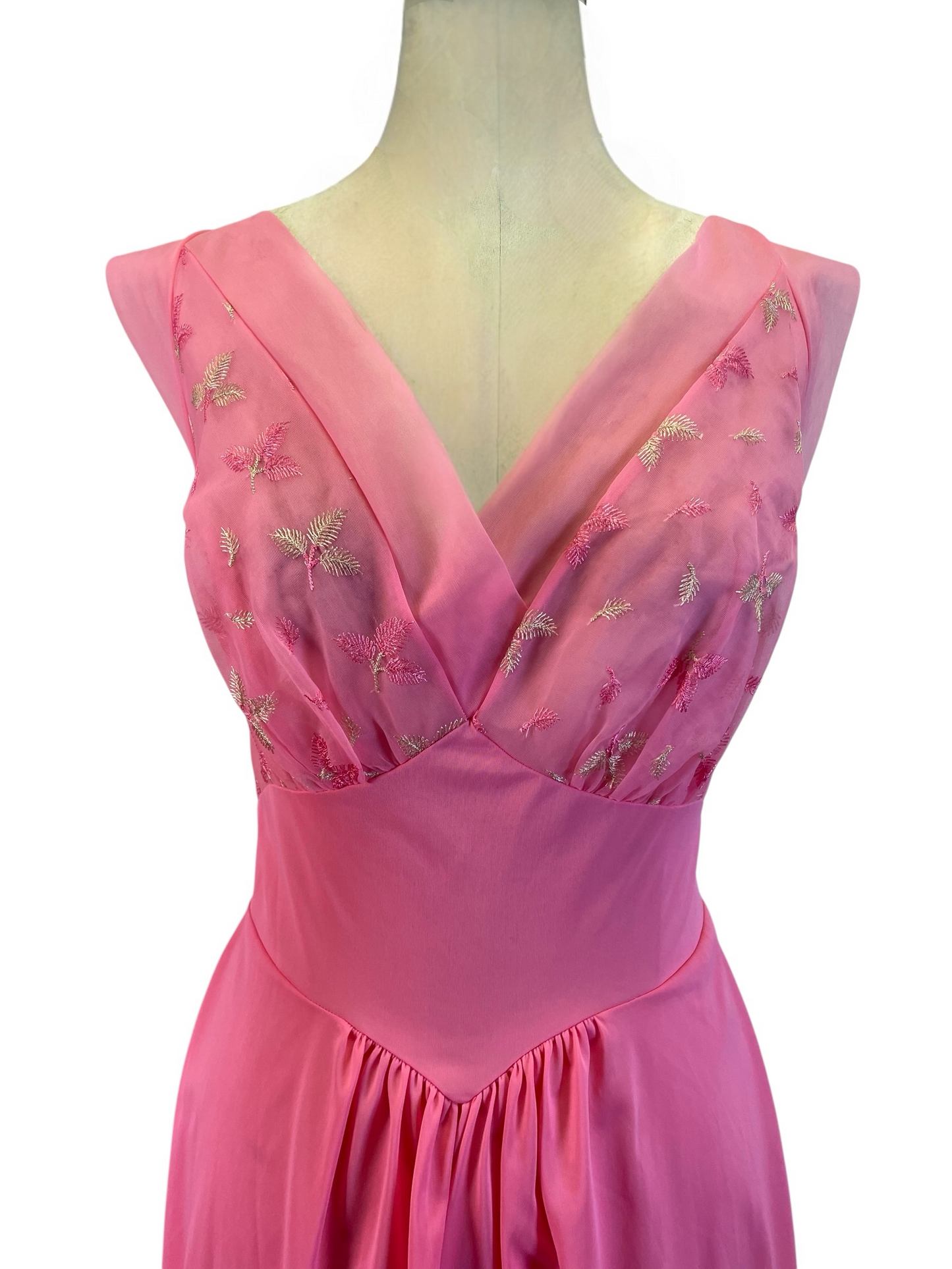 Vintage 60’s Glam Long Pink Nightgown, size small