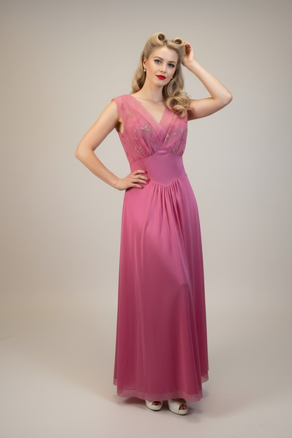 Vintage 60’s Glam Long Pink Nightgown, size small