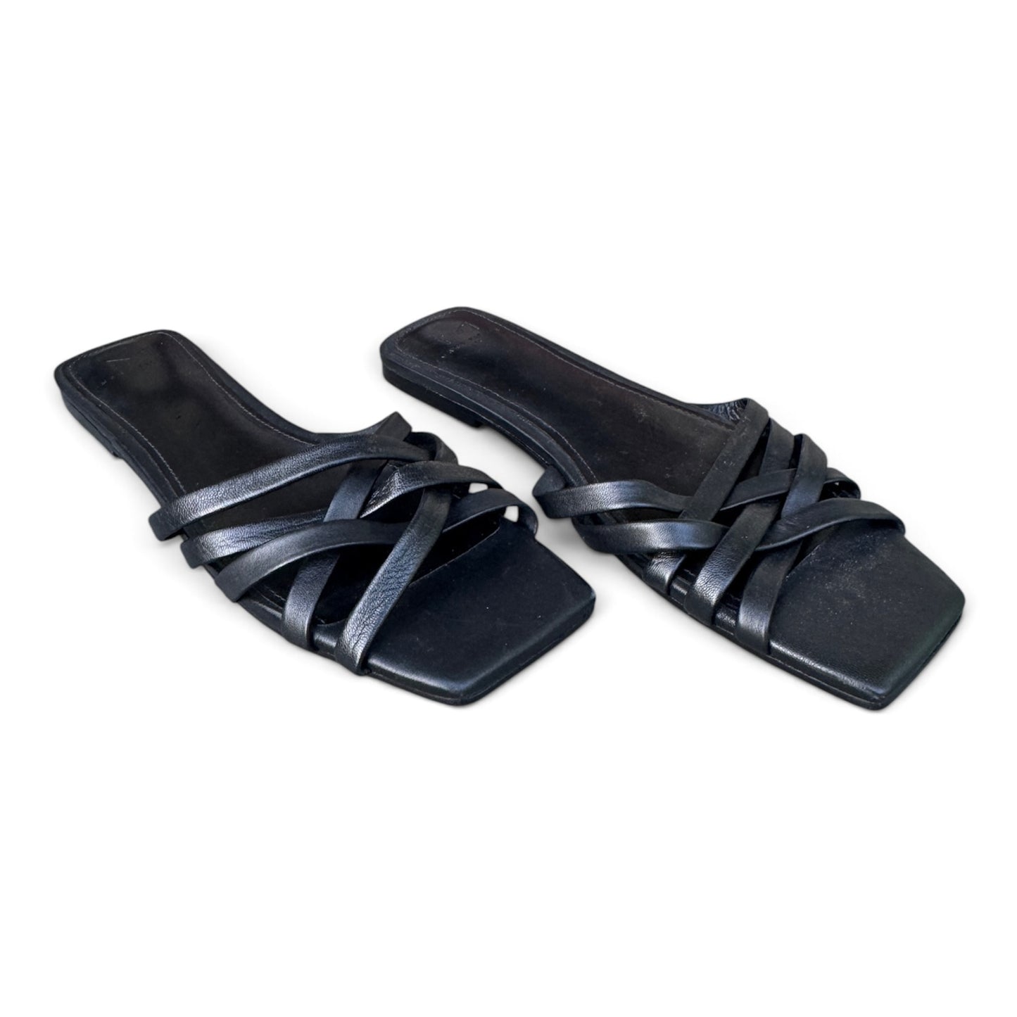 Marc Fisher EUC Black Strappy Flat Slide Sandals, Size 8