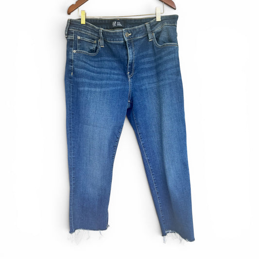 Gap Classic Straight Jeans, size 18/34
