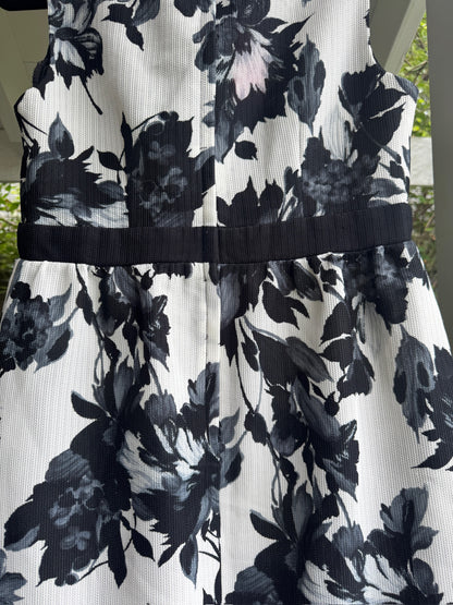 Vintage Carol & Mary | Haruko Hawaii | Black & White Floral Dress 60s, Size S