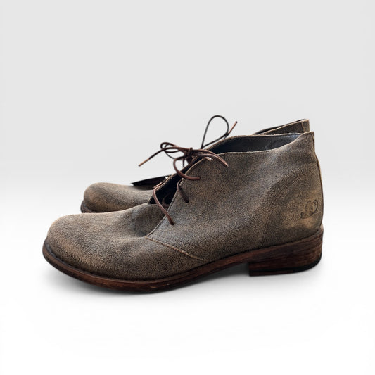 NWT Anthropologie Felmini Ankle Boots, Suede Chukka, size 41 (US 10)