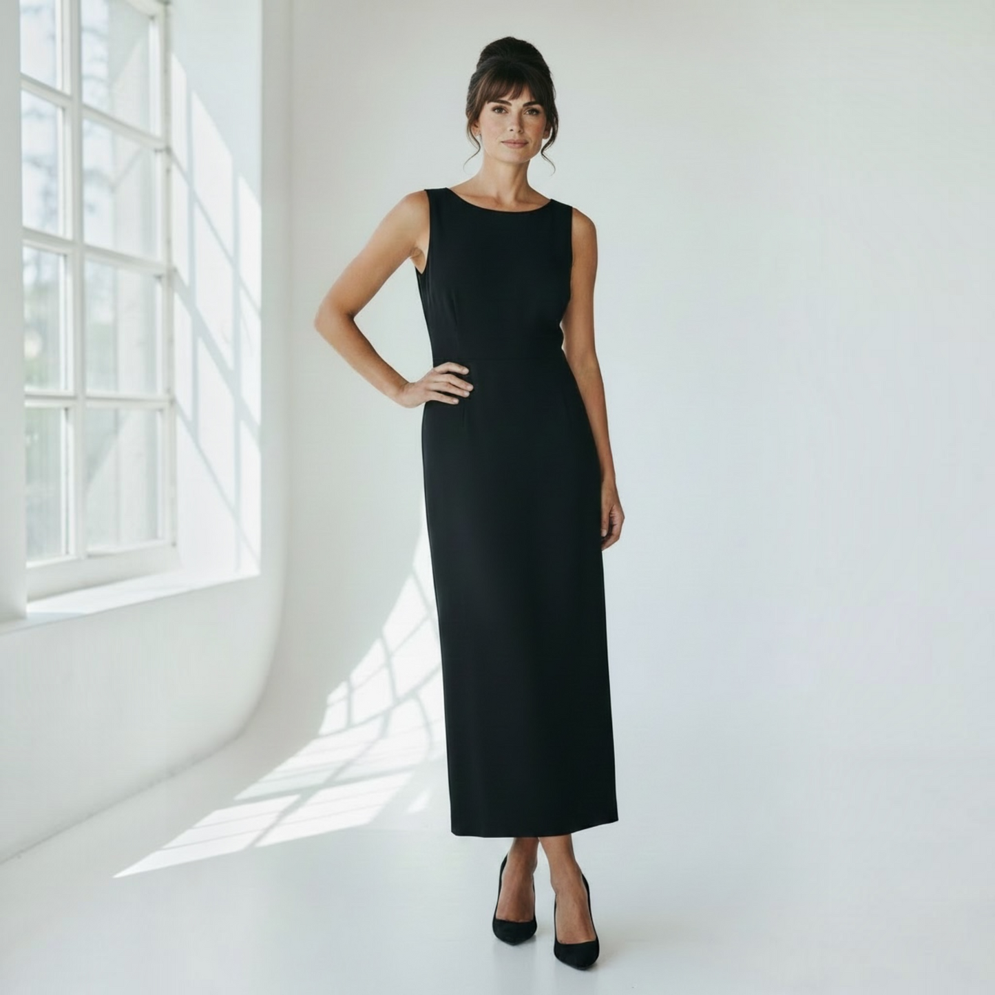 Vintage Papéll Boutique Formal Black Column Dress with Cut-Out Back, Size 8