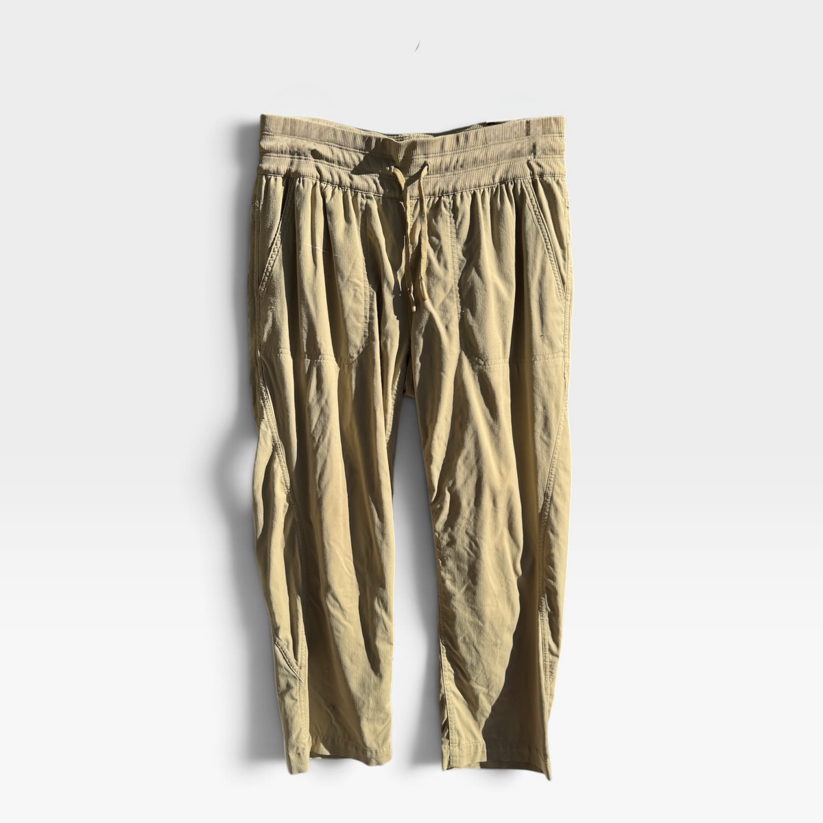 The North Face Women's Aphrodite Cropped Pants in Tan/Beige, Size SP