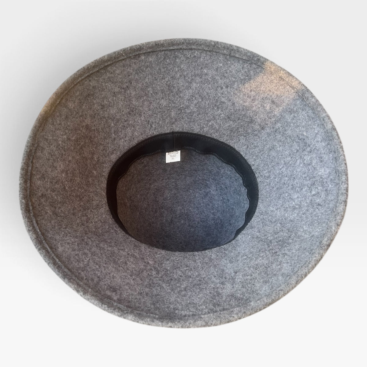 World Market 100% Wool Felt Gray Cloche Wide Brim Hat Black Ribbon 22” / 56cm