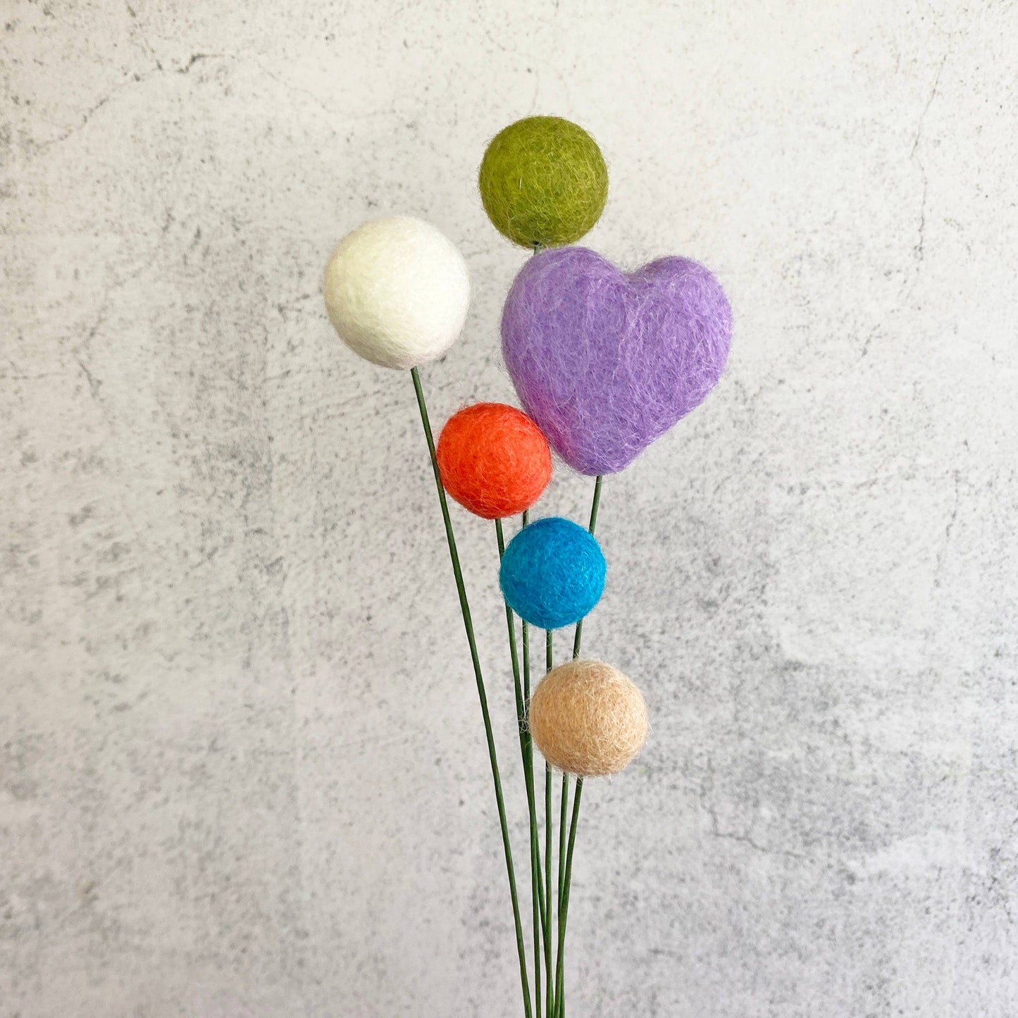 Set of 6 Felt Heart Ball Bouquet Spring Floral