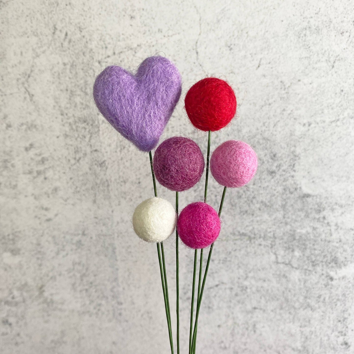 Set of 6 Felt Heart Ball Bouquet Love & Lilac